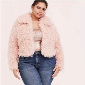 Torrid faux fur cropped coat sz 1 in pale blush!
